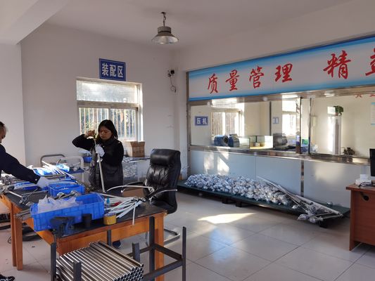 مستشعر درجة حرارة العامل الحراري مع قياس الجهد Seebeck وقطع المعادن غير المماثلة