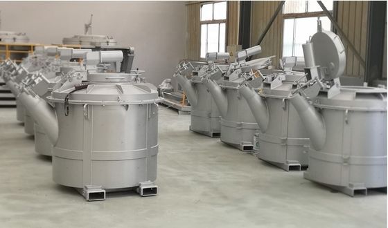 درجة حرارة مغرفة نقل الألومنيوم المنصهر، حافة المغرفة معززة بالفولاذ للتحكم الأمثل في الصب